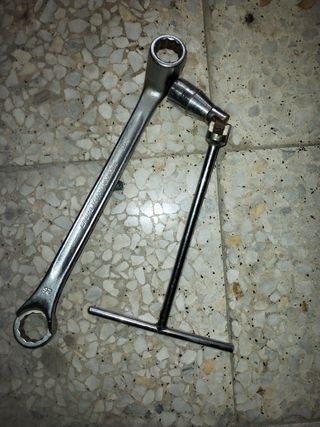 2 Llaves herramientas