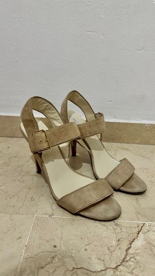 Sandalias de tacon Bimba y lola