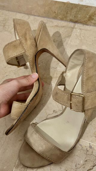 Sandalias de tacon Bimba y lola