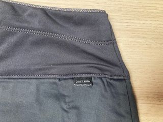 Falda pantalon deportiva. Perfil solidario