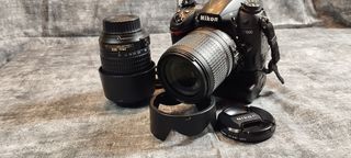 Nikon D7000 con 2 objetivos