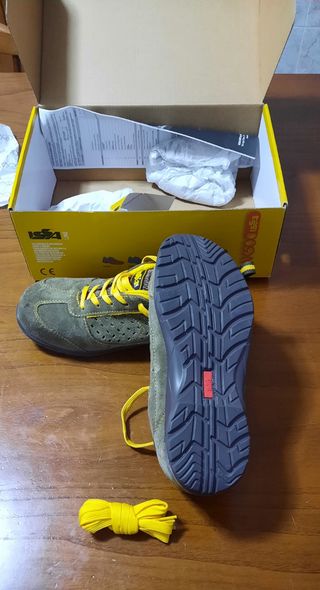 Zapatos de seguridad / Talla 37