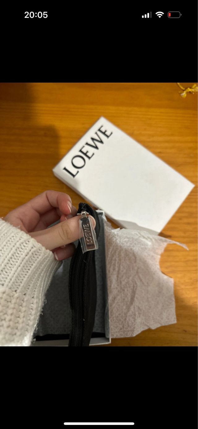 Estuche original Loewe