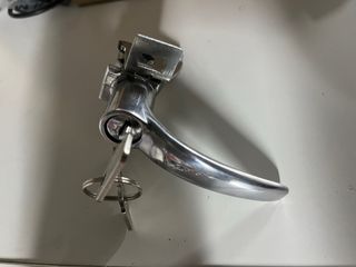 Cerradura porton Seat 600