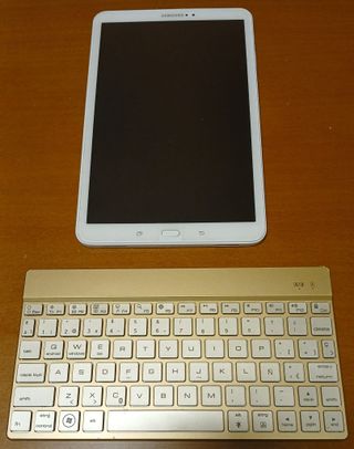GALAXY TAB A6 2016 CON TECLADO INALÁMBRICO