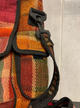 Mochila rustica iraní hecha a mano de lana y cuero