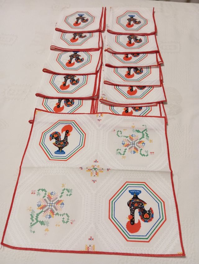 12 Servilletas 37.5x37.5cm.