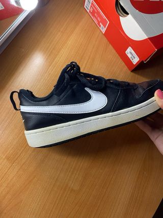 Tenis Nike Court Borough Low