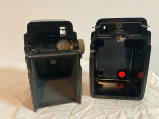 837.Cámara americana KODAK BROWNIE BULL’S EYE.1954