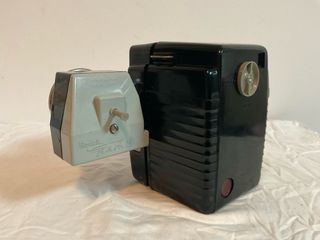 837.Cámara americana KODAK BROWNIE BULL’S EYE.1954