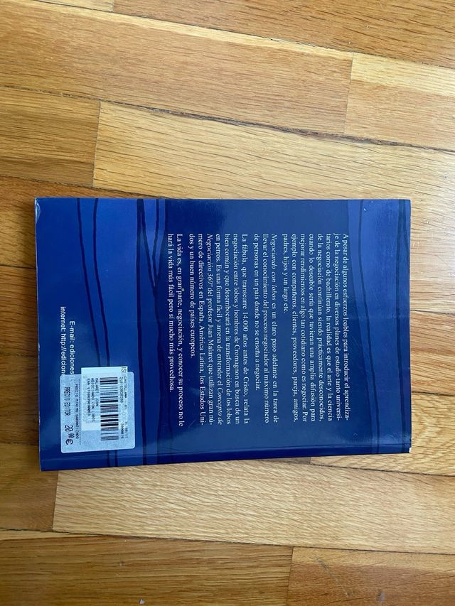 Negociando con lobos: convertir lobos en perros a