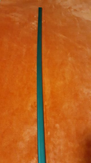MOLDURA UNIVERSAL PARA CARROCERÍAS DE COCHES 