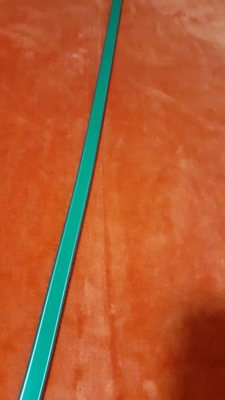 MOLDURA UNIVERSAL PARA CARROCERÍAS DE COCHES 