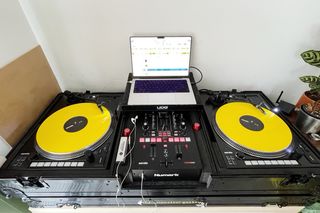 Caja flight case Dj