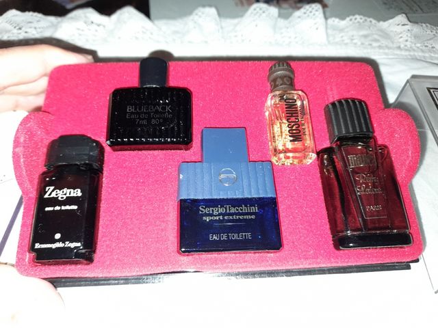 Coleccion de perfumes de París.