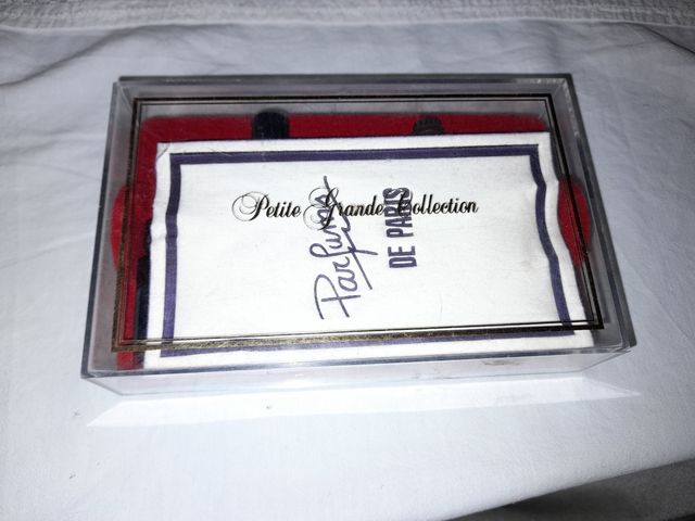 Coleccion de perfumes de París.