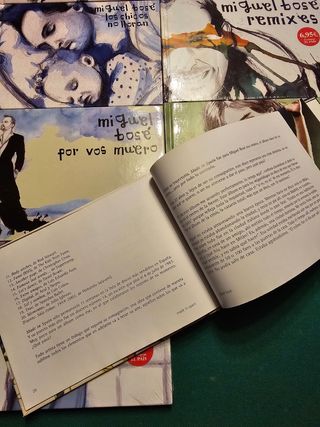 Colección de 19 Libro CDs de Miguel Bosé