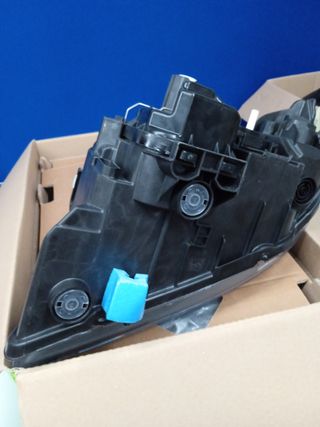 Faro Derecho BMW  3 2005-2011 