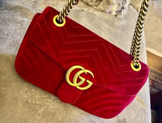 Bolso Gucci terciopelo rojo original