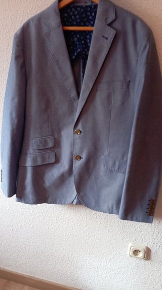Traje de hombre Cortefiel talla L