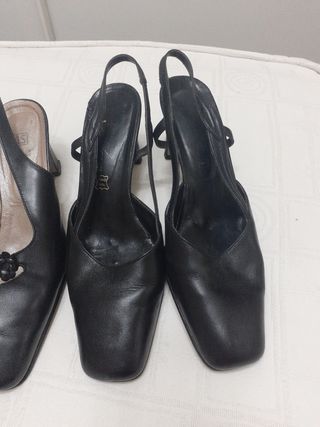 Lote zapatos zeñora en piel color negro