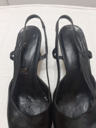 Lote zapatos zeñora en piel color negro