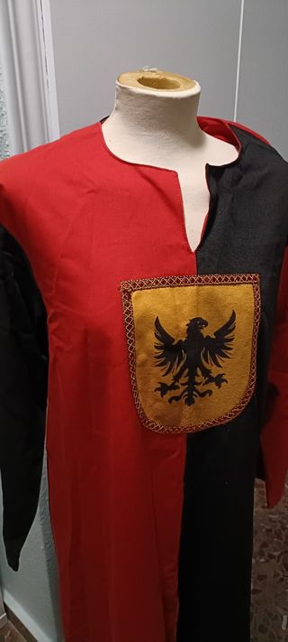 Traje medieval 