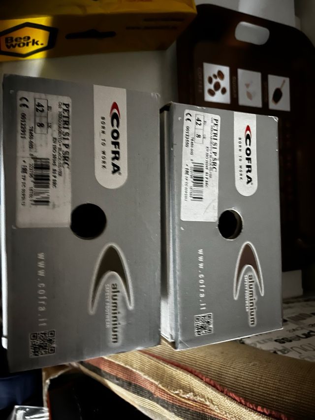 Zapato de seguridad cofra petri n42 s1 p src