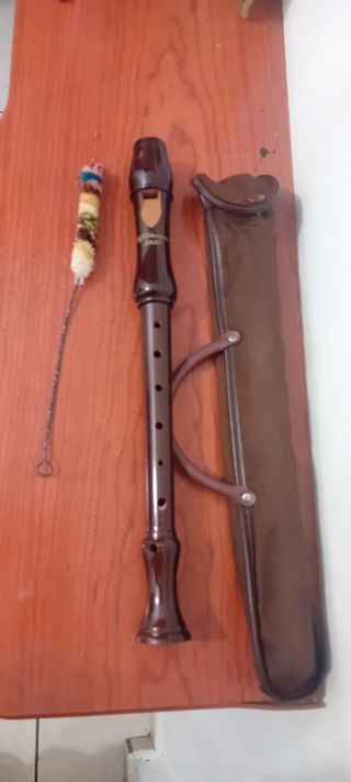 Flauta , escucho la oferta 