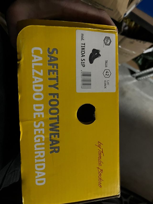 Bota seguridad tikoa s1p