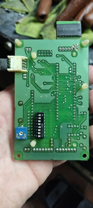 Pantalla display más cpu vending