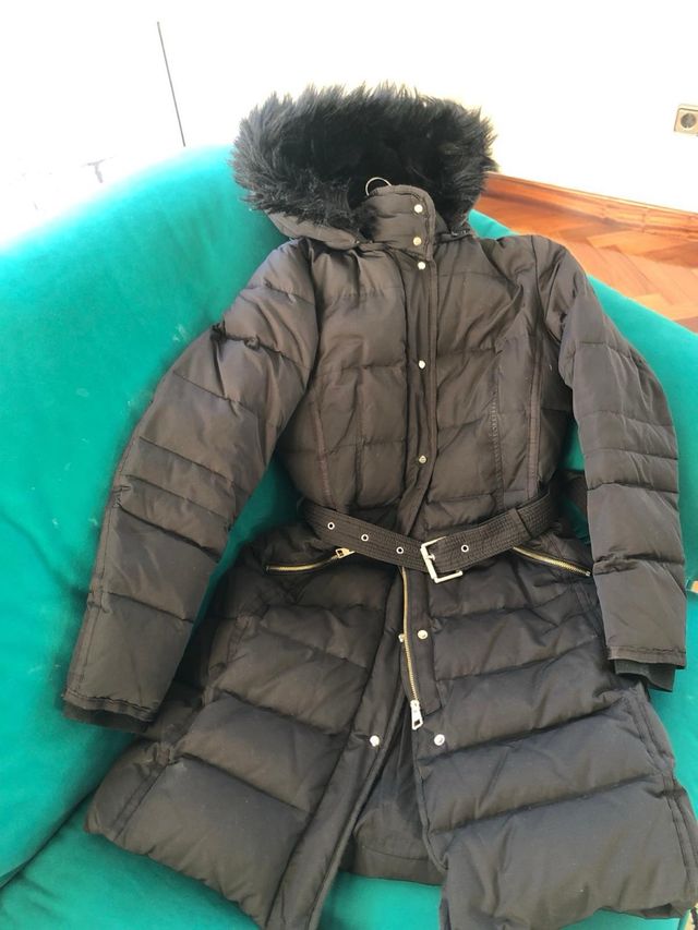 Parka con pelo por dentro. Talla M. Como