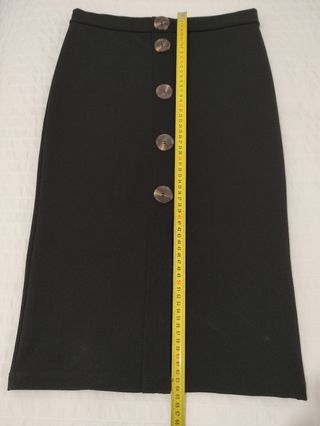 Falda lápiz negra Stradivarius