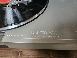 Giradischi Quanta 600