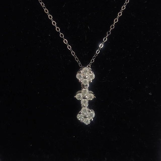 Collar de plata moissanita