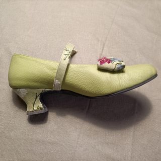 Zapatos fallera