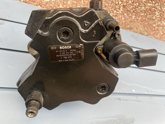 Bomba inyectora bmw 320d 150cv