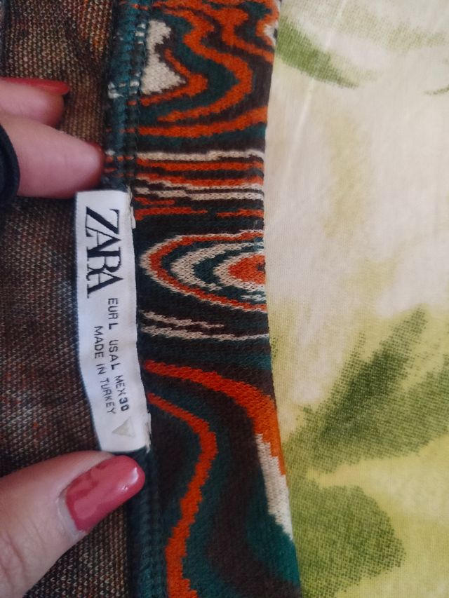 Conjunto estampado de punto de Zara 