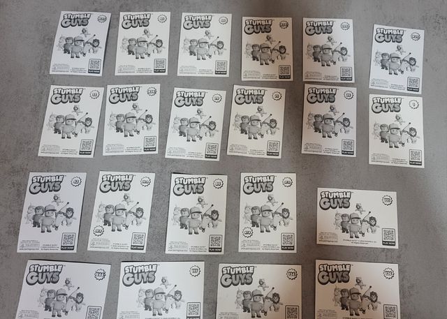 Pack 21 cromos Stumble Guys