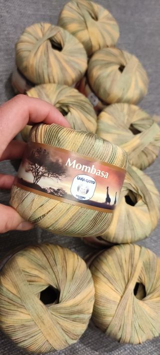 Lotto 9 PZ lana gatto Mombasa chachi