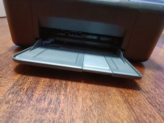 Impresora multifunción a color HP Deskjet F2420