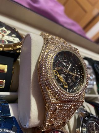 Reloj oro diamantes