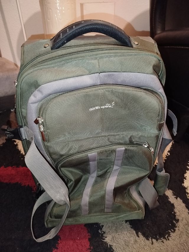 Maleta de viaje con ruedas