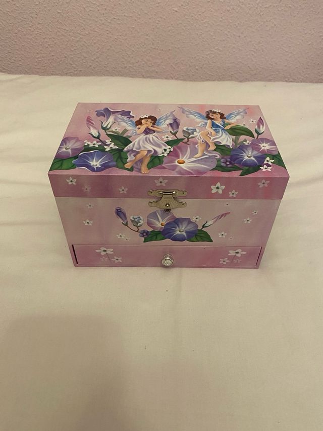 Caja joyero con musica