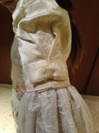 Traje fallera.. falta planchar.