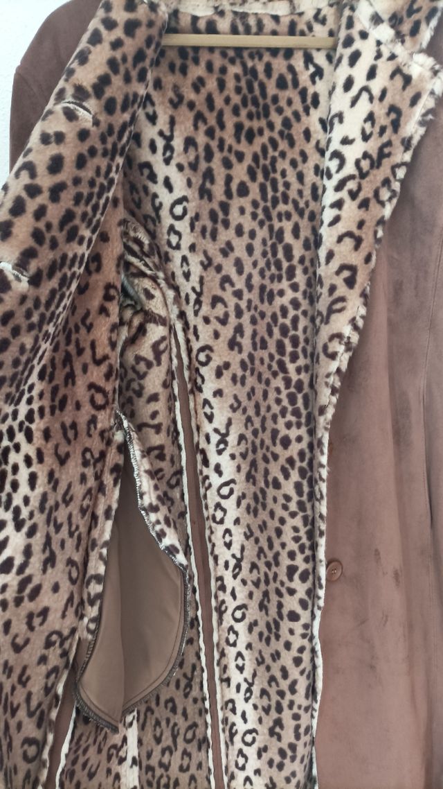 Abrigo de ante marrón