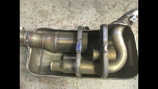 Escape MT09 YAMAHA Tracer 900 de 2016 modificado