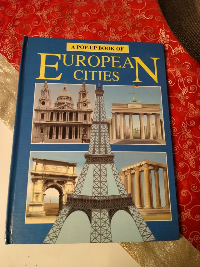 European Cities (Pop Up Book)