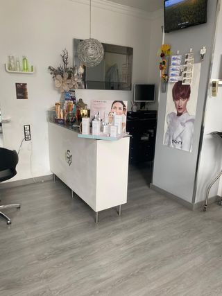 Traspaso de salón de peluquería y Estética 