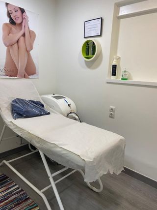 Traspaso de salón de peluquería y Estética 